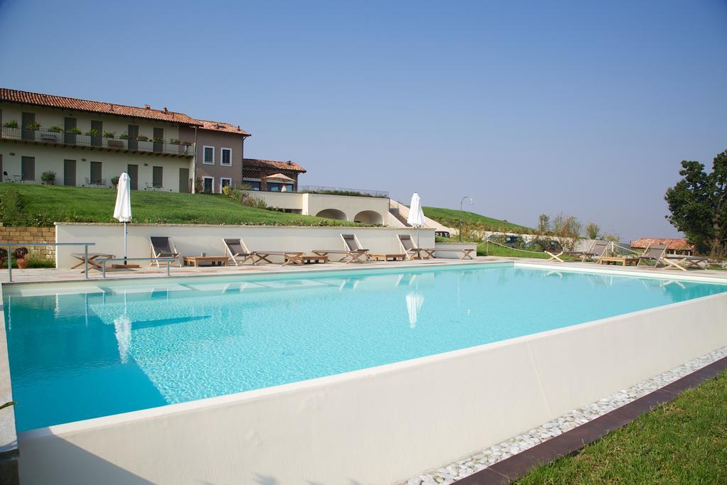 Prime Alture Wine Resort Casteggio Eksteriør billede
