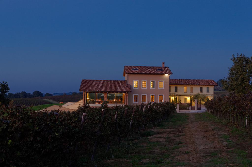 Prime Alture Wine Resort Casteggio Eksteriør billede